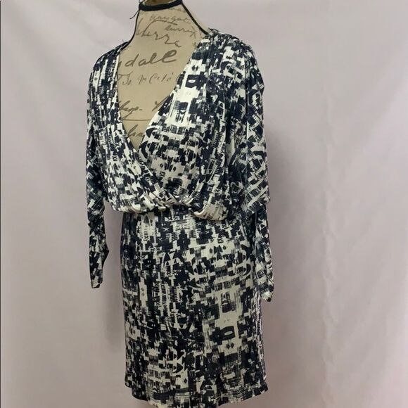 PARKER BLACK & WHITE  WRAP FRONT DOLAN‎ SLE… - Picture 2 of 6